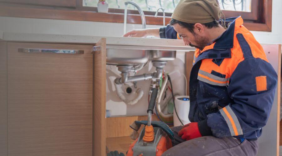 Local tankless water heater installation in Thornton, IL